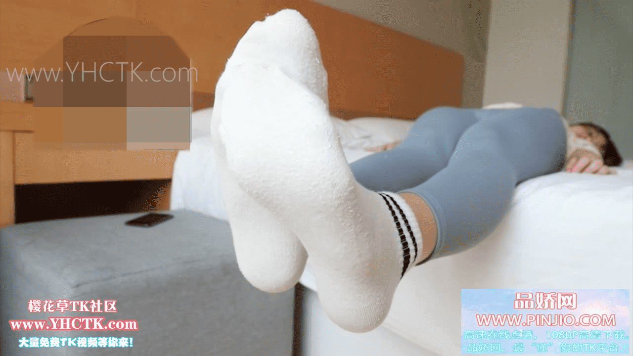 YZ_749【誉铭】苗条身材眼镜女孩