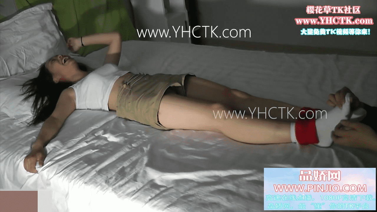 HY_15大长腿女生挠痒