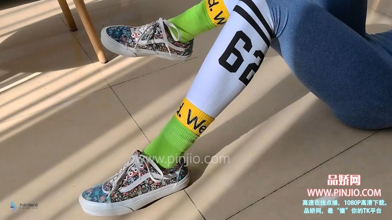 YZ_1200【JS】《宿舍冲突》Part 1 女孩吵到室友休息，惨遭室TK玩弄