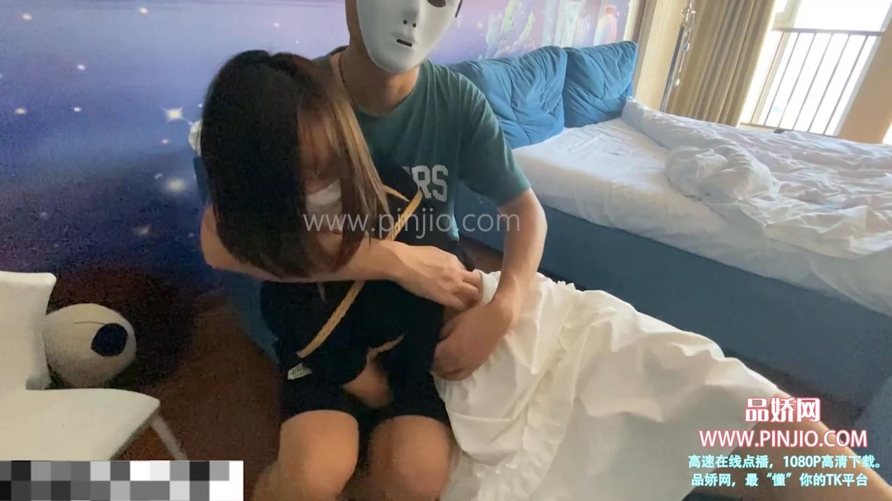 YZ_1700怕痒的蓝指甲脚丫-疯狂挣扎