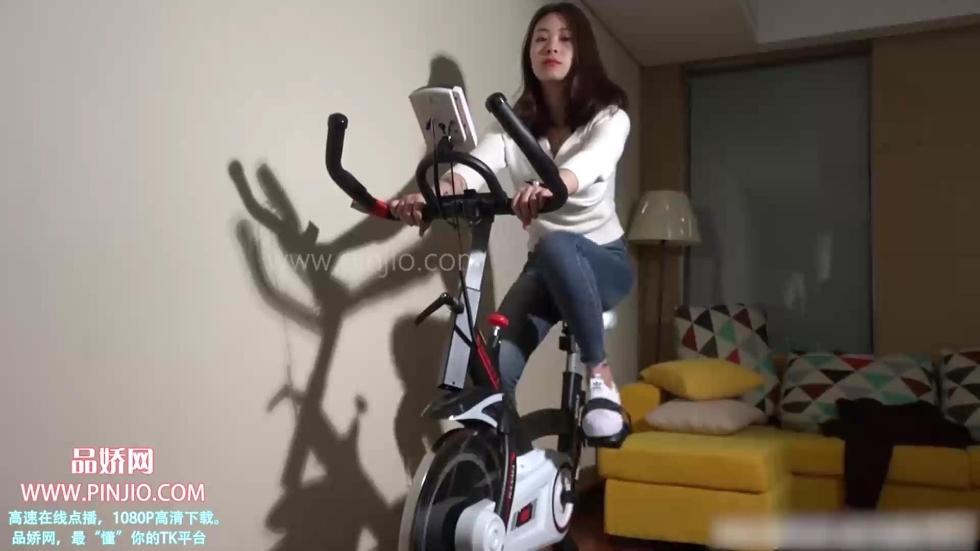 YZ_1767养眼美女欣赏玉足