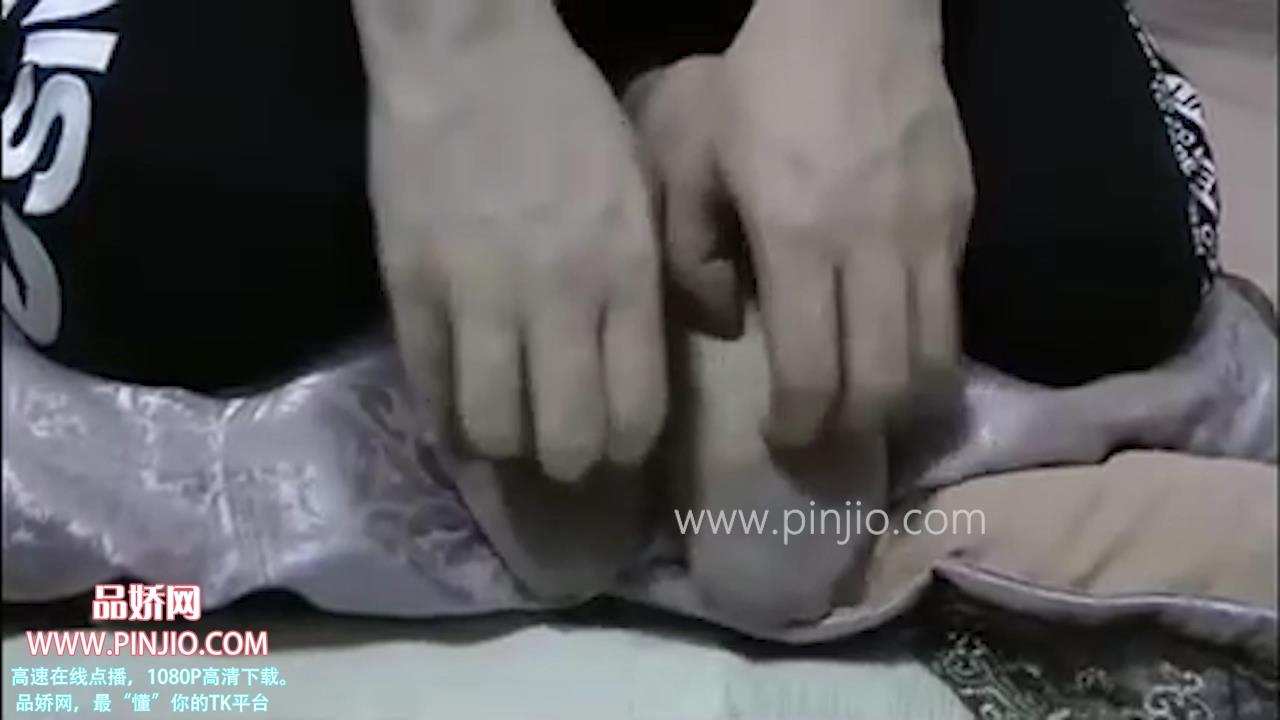 YZ_2062约现灰丝嫩足