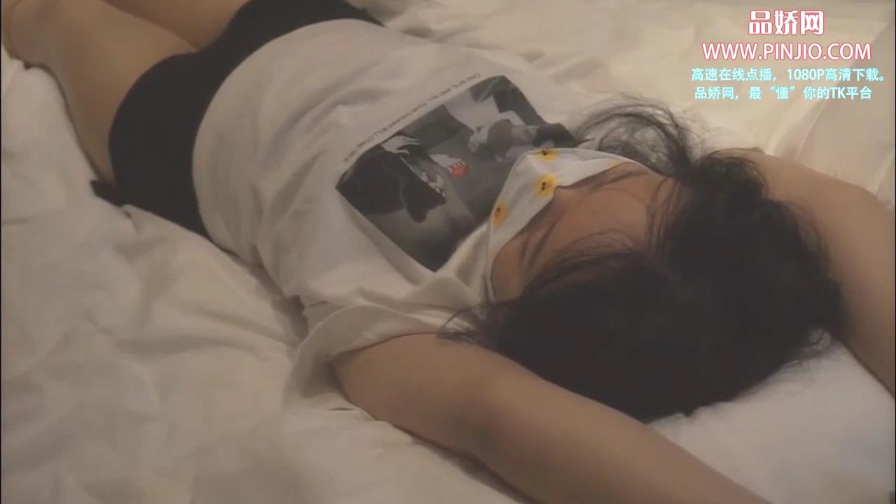 YZ_2179【真实约现】TK黑短裤女友