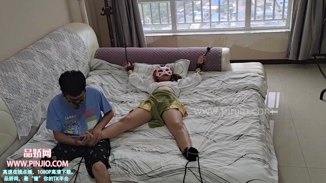 YZ_2401【真实约现】TK狐狸面具小美女_上集