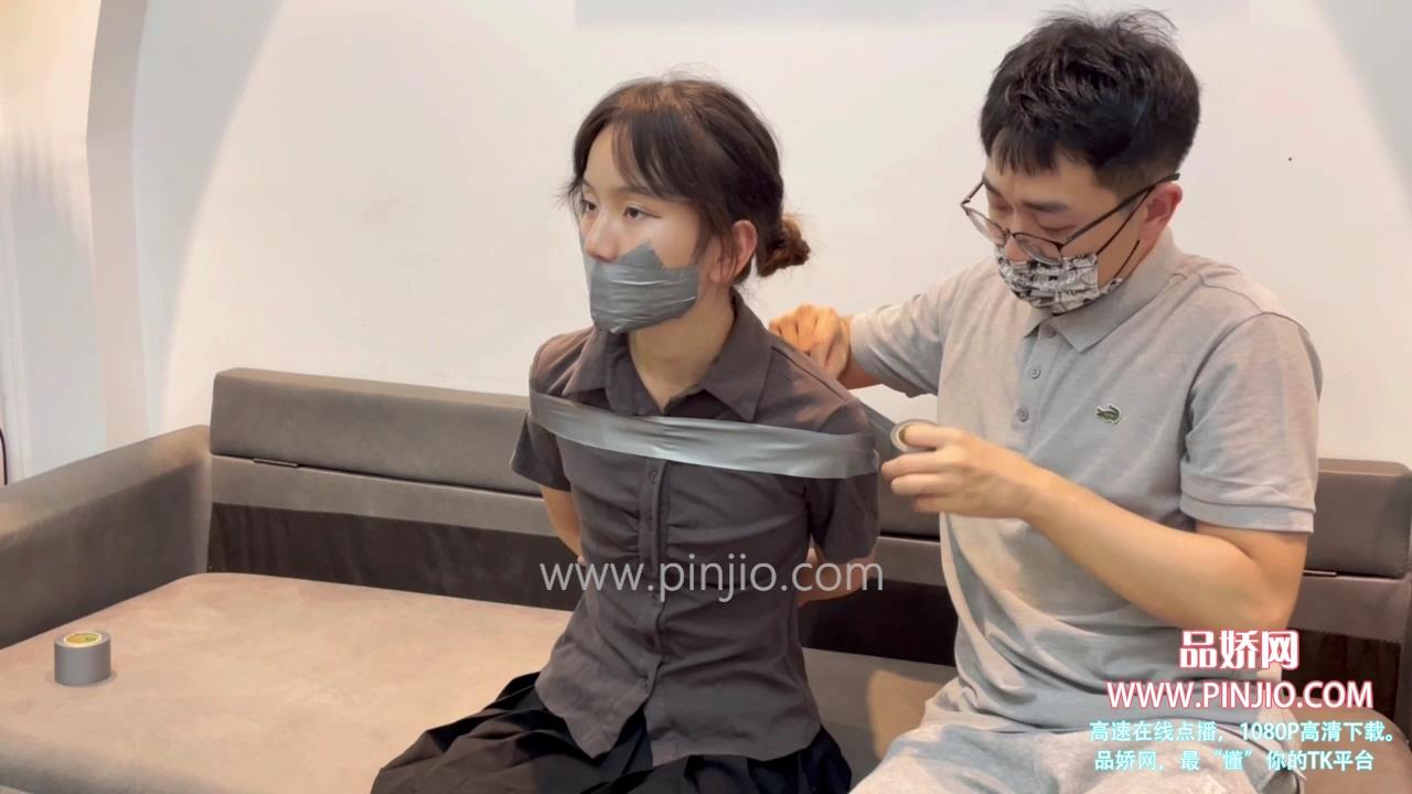 YZ_2759【小星】胶带封嘴、蒙眼后的挠脚心