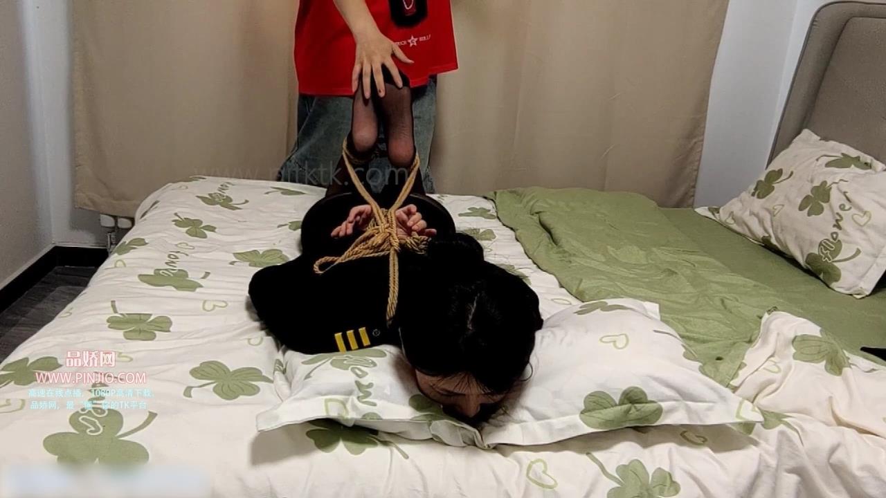 YZ_3426【绳次元】新模特-沁儿