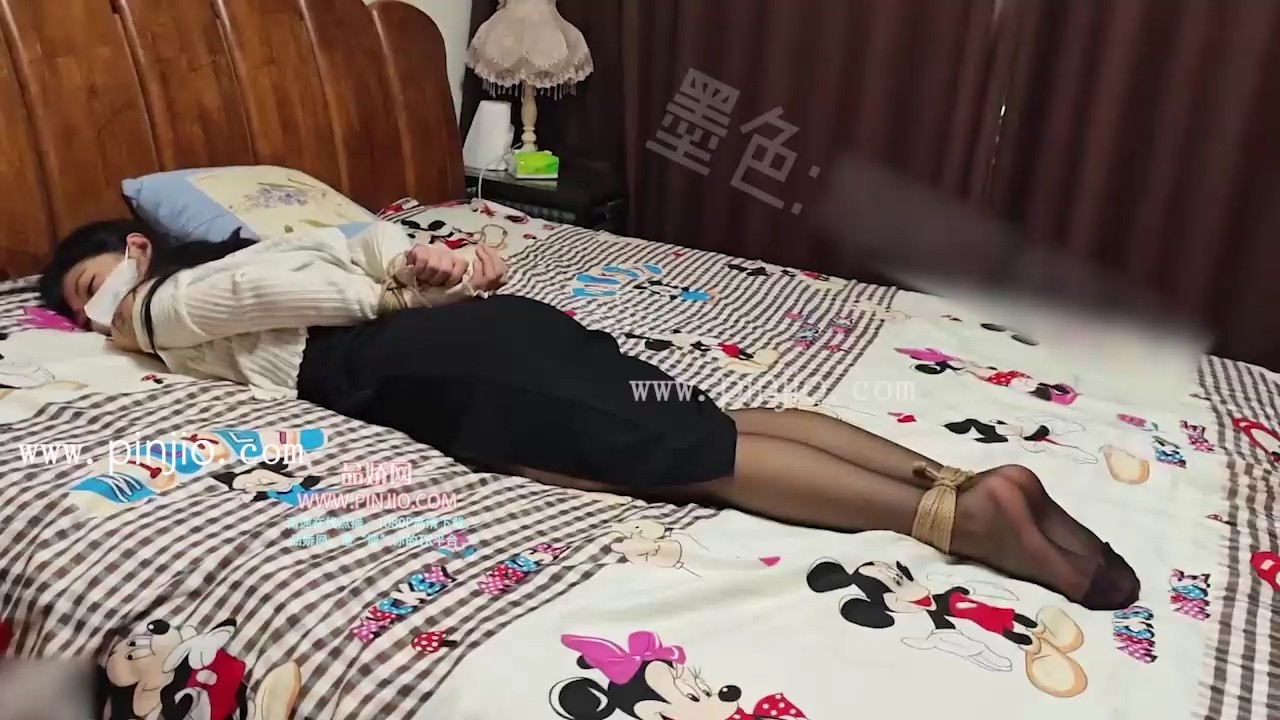 YZ_4516【墨色】黑丝tk挠脚 鞭子抽脚心
